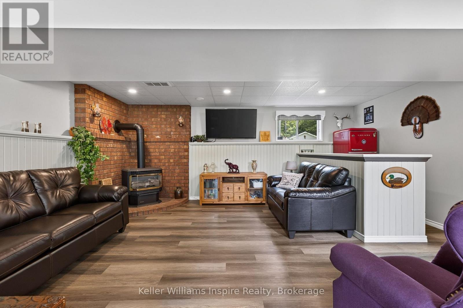 12 Jamie Crescent, Petawawa, ON - Indoor With Fireplace