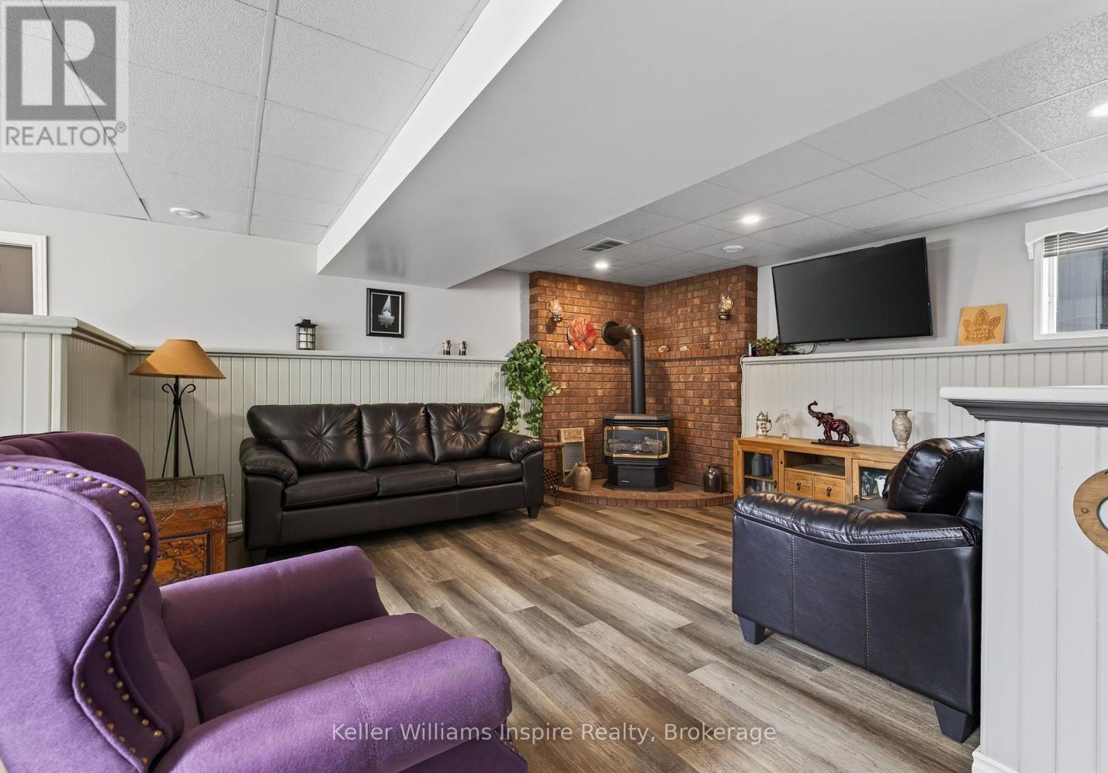 12 Jamie Crescent, Petawawa, ON - Indoor