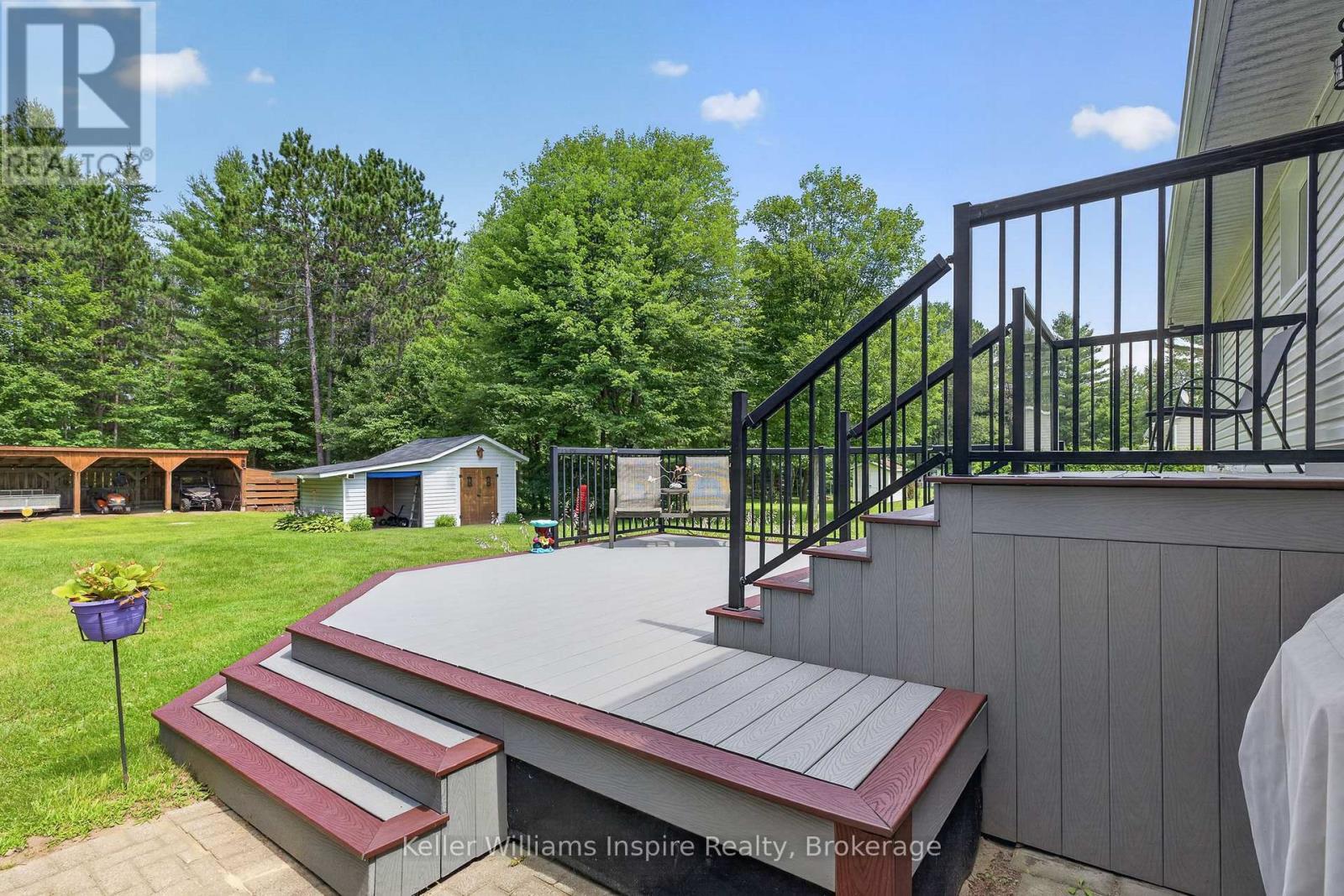 12 Jamie Crescent, Petawawa, ON - Outdoor With Deck Patio Veranda