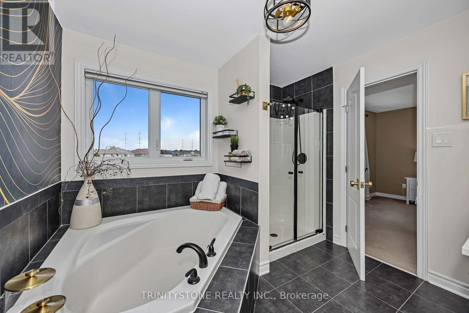 1114 Northgraves Crescent, Ottawa, ON - Indoor Photo Showing Bathroom