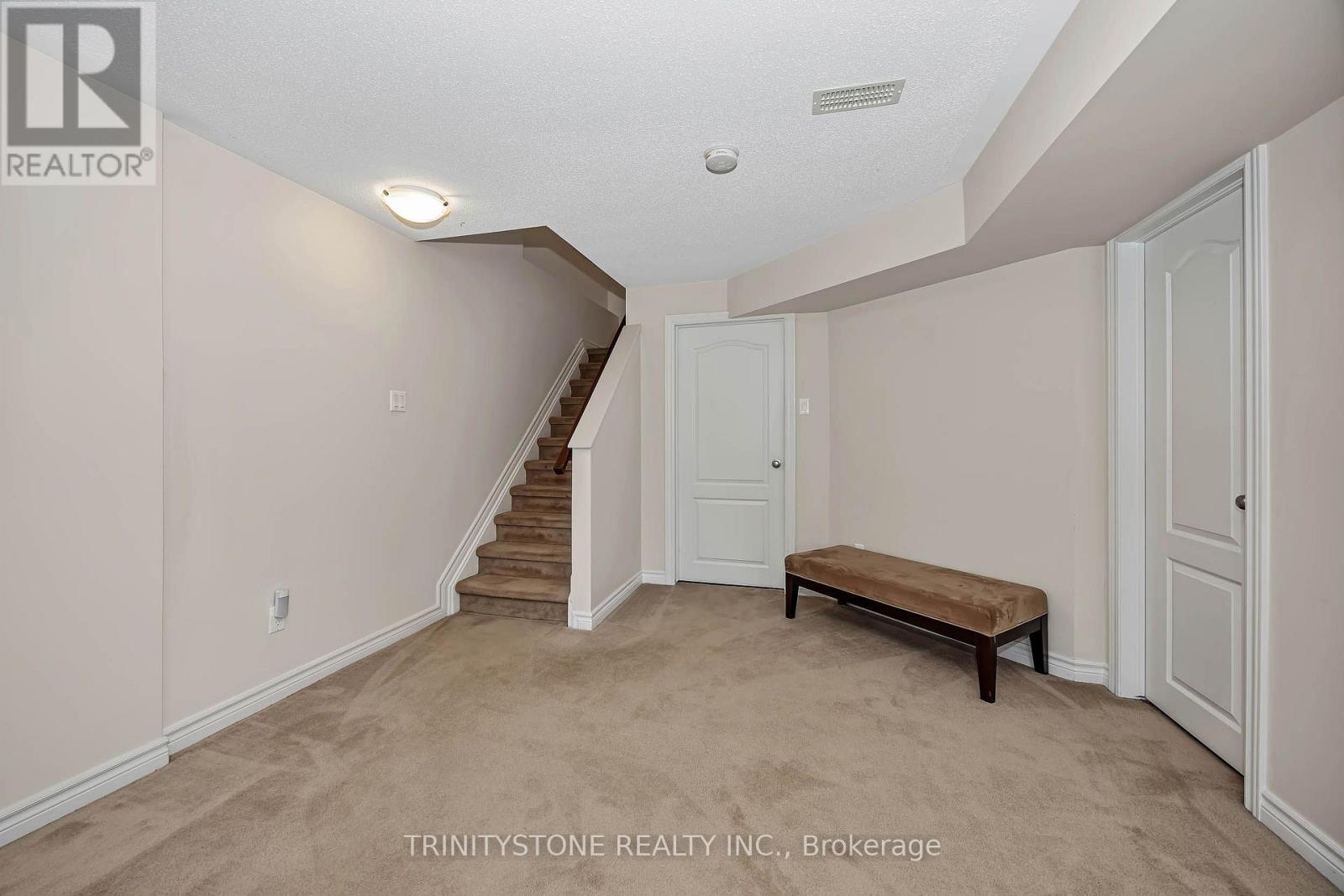 1114 Northgraves Crescent, Ottawa, ON - Indoor Photo Showing Other Room