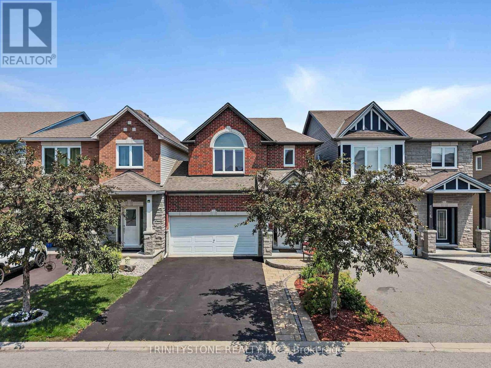 1114 Northgraves Crescent, Ottawa, ON - Outdoor With Facade