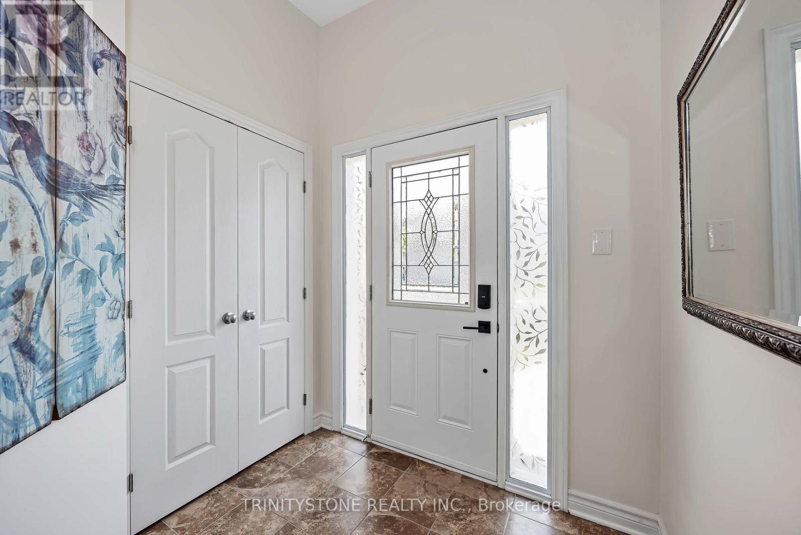 1114 Northgraves Crescent, Ottawa, ON - Indoor Photo Showing Other Room