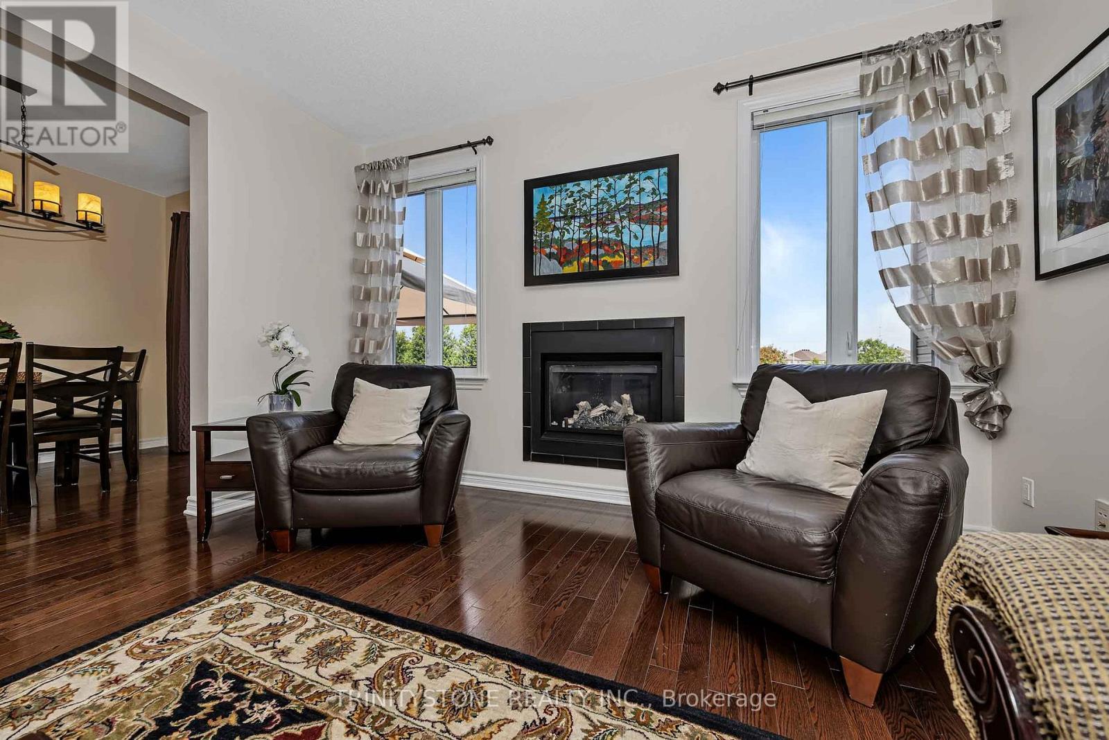 1114 Northgraves Crescent, Ottawa, ON - Indoor Photo Showing Living Room With Fireplace