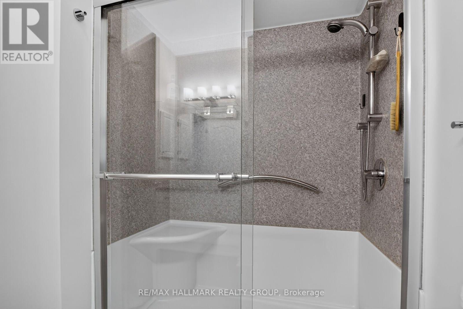 75 Sable Run Drive, Ottawa, ON - Indoor Photo Showing Bathroom