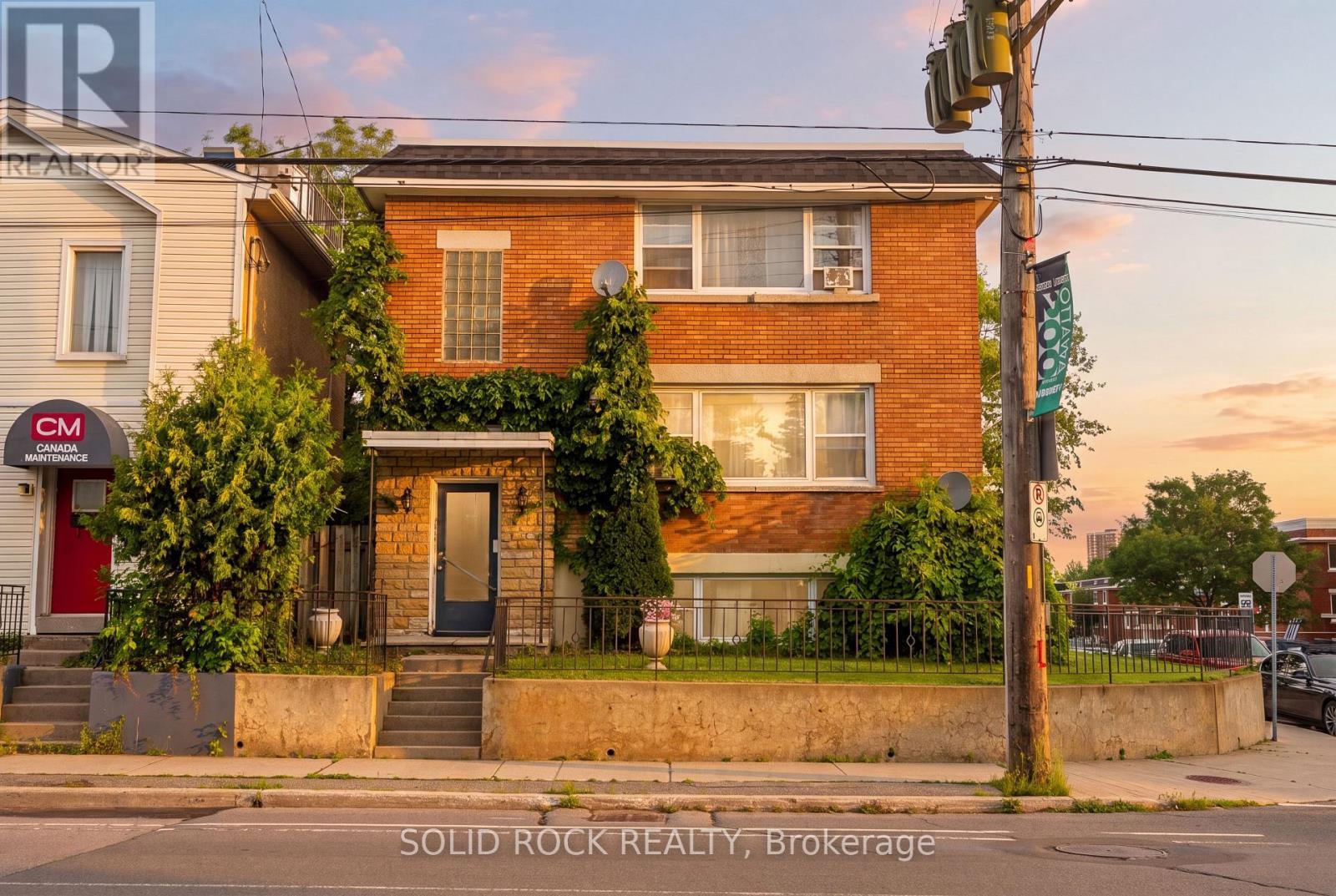 289 Mcarthur Avenue, Ottawa, ON - Outdoor