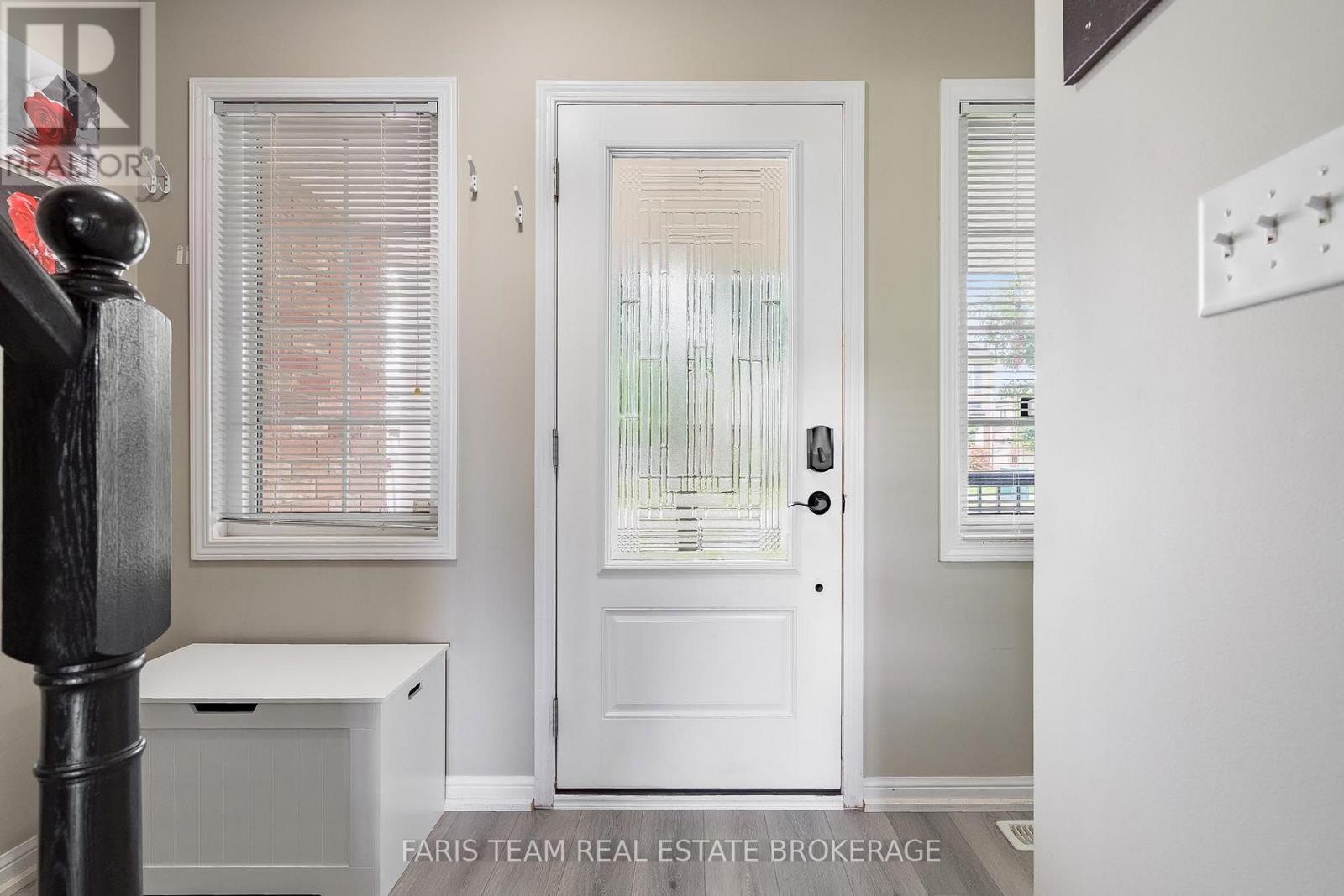 64 John W Taylor Avenue, New Tecumseth, ON - Indoor Photo Showing Other Room