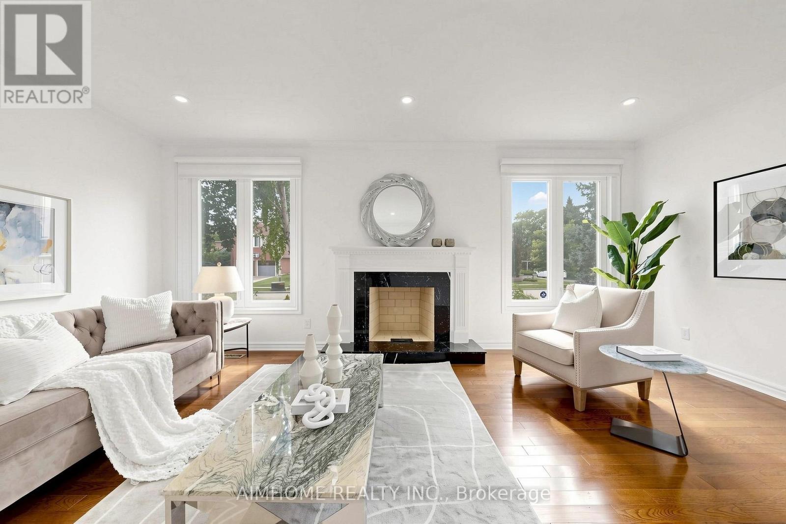 27 Melchior Crescent, Markham, ON - Indoor Photo Showing Living Room With Fireplace