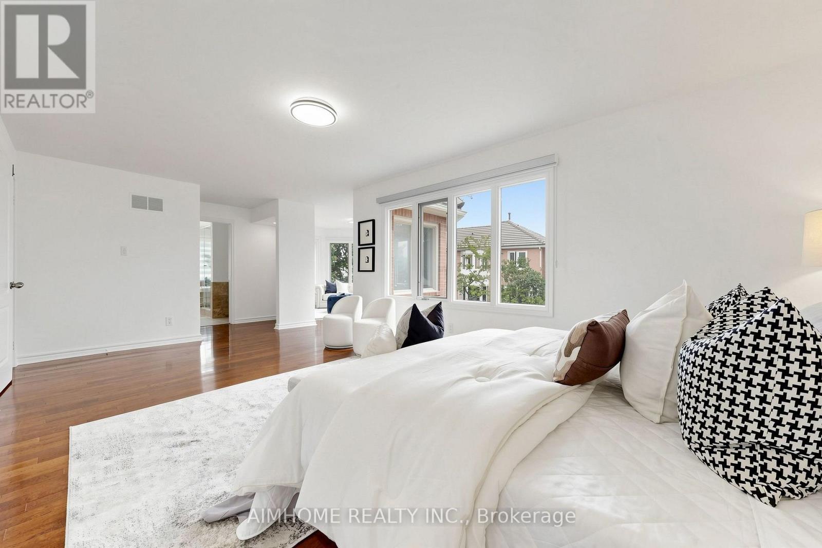 27 Melchior Crescent, Markham, ON - Indoor Photo Showing Bedroom