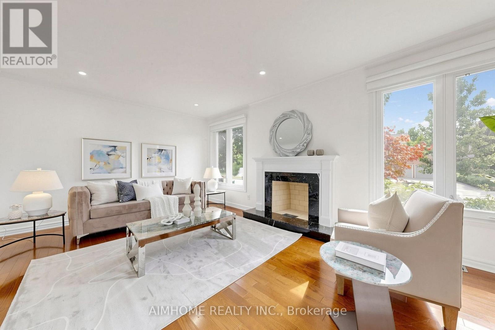 27 Melchior Crescent, Markham, ON - Indoor Photo Showing Living Room With Fireplace