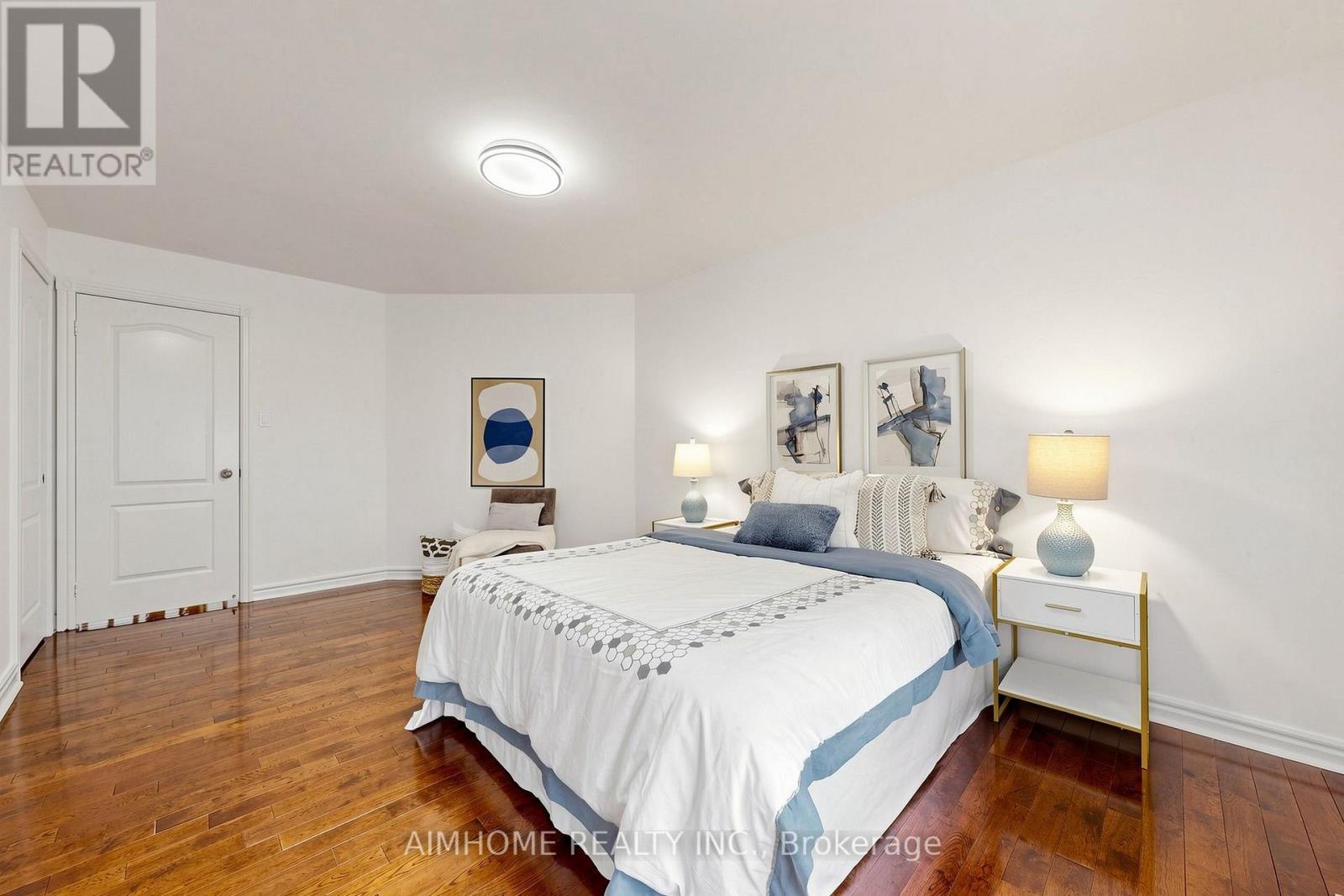27 Melchior Crescent, Markham, ON - Indoor Photo Showing Bedroom