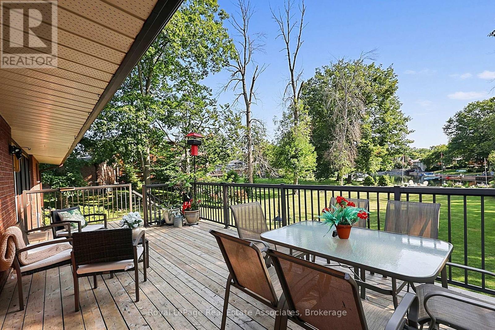 408 Mooney Crescent, Orillia, ON - Outdoor With Deck Patio Veranda With Exterior