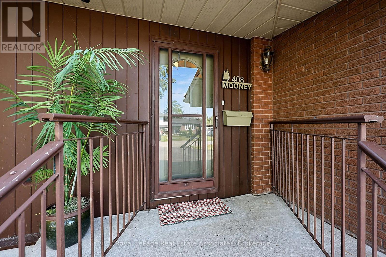 408 Mooney Crescent, Orillia, ON - Outdoor With Deck Patio Veranda With Exterior