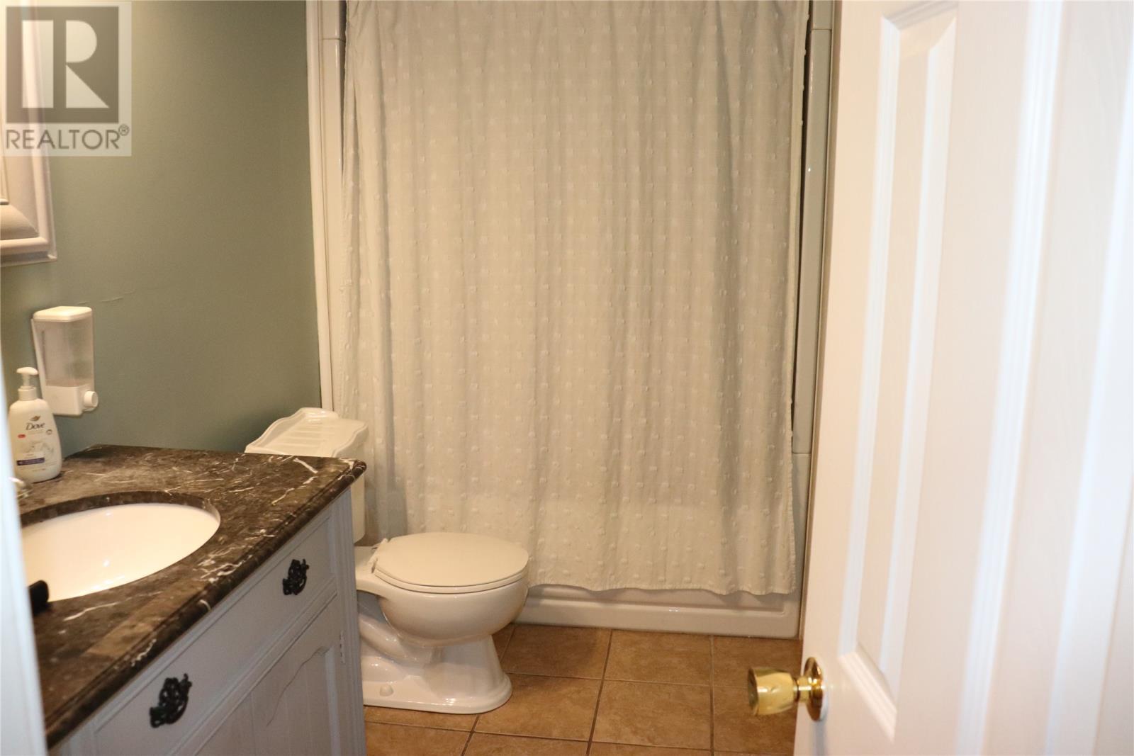 204 Main Road, Westbay, NL - Indoor Photo Showing Bathroom