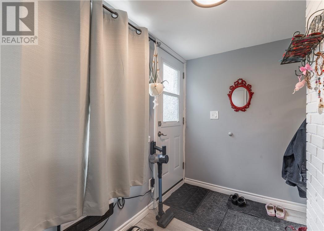 287 Van Horne Street, Sudbury, ON - Indoor Photo Showing Other Room