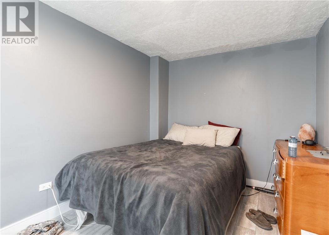 287 Van Horne Street, Sudbury, ON - Indoor Photo Showing Bedroom
