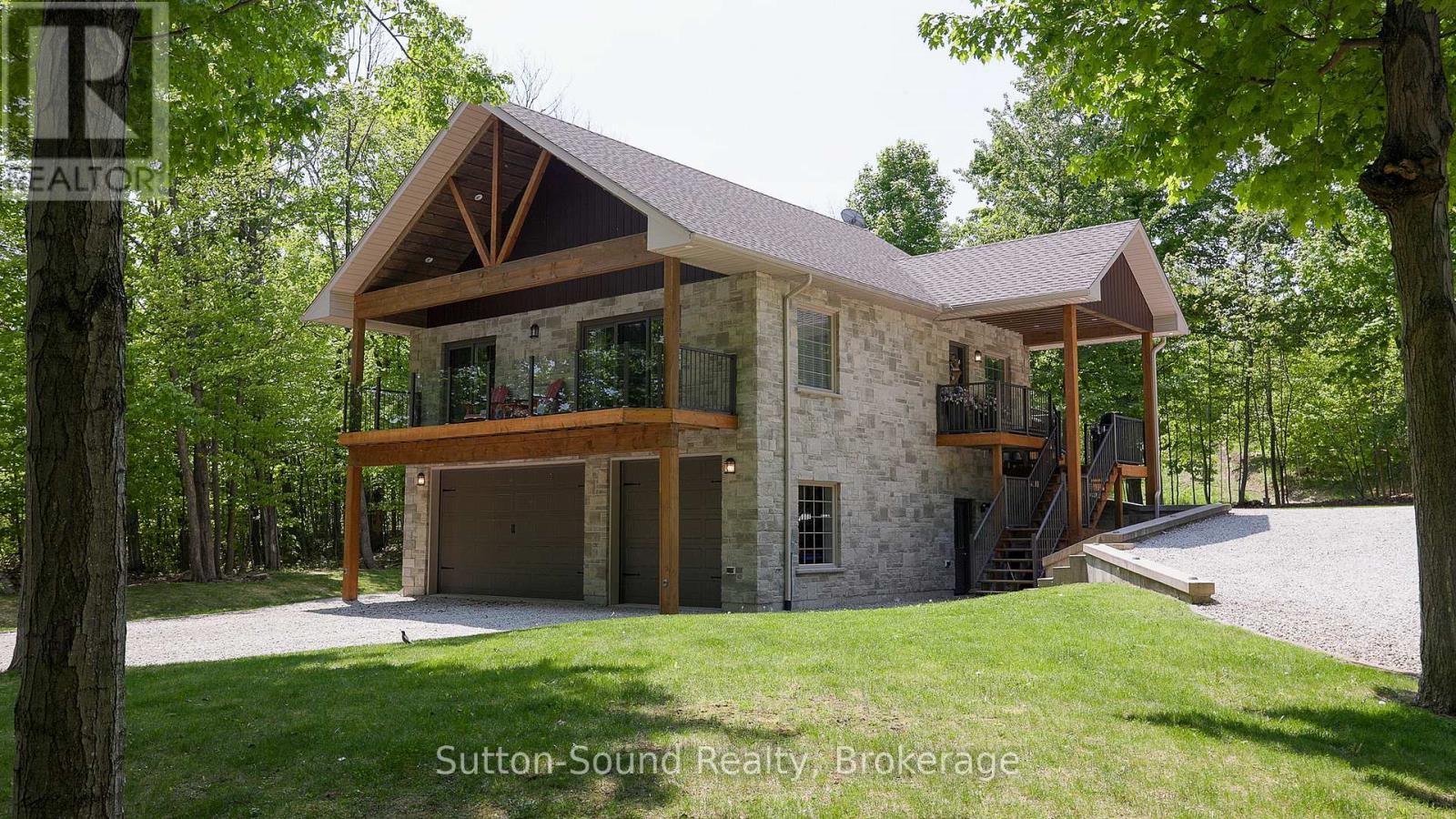 Garage with Second Residence - 505556 Grey Road 1 Road, Georgian Bluffs, ON - Outdoor