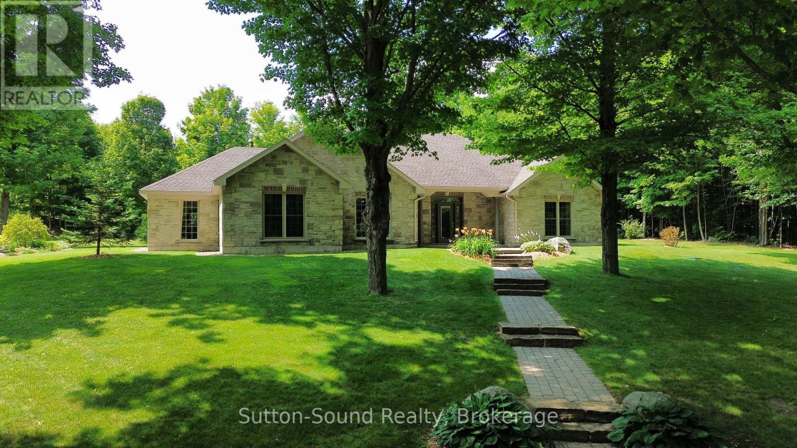 505556 Grey Road 1 Road, Georgian Bluffs, ON - Outdoor