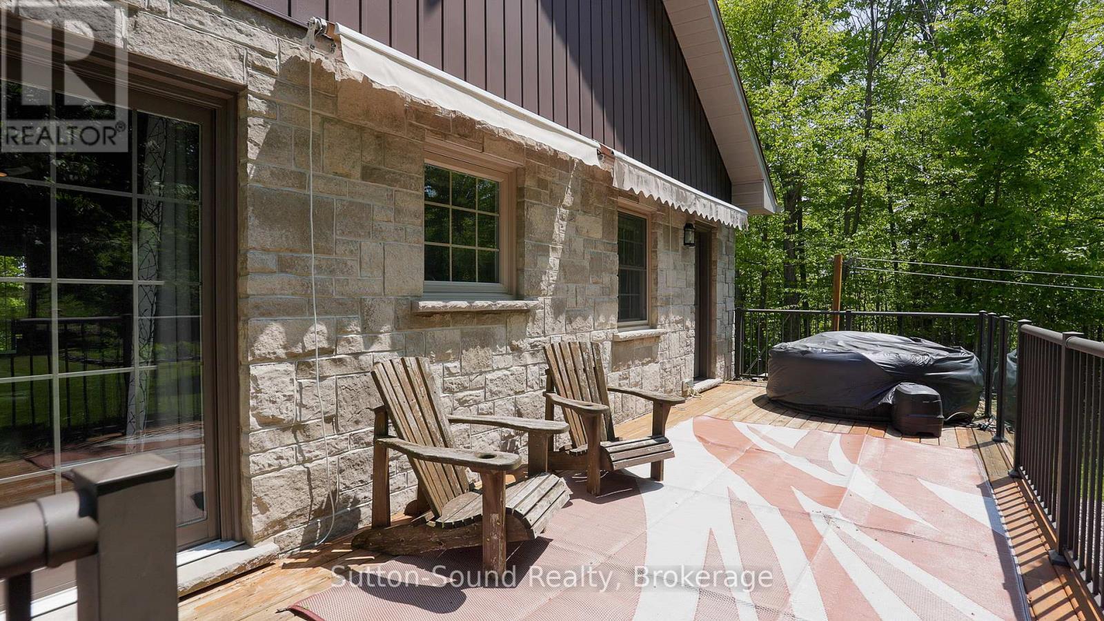 Porch on Second Residence - 505556 Grey Road 1 Road, Georgian Bluffs, ON - Outdoor