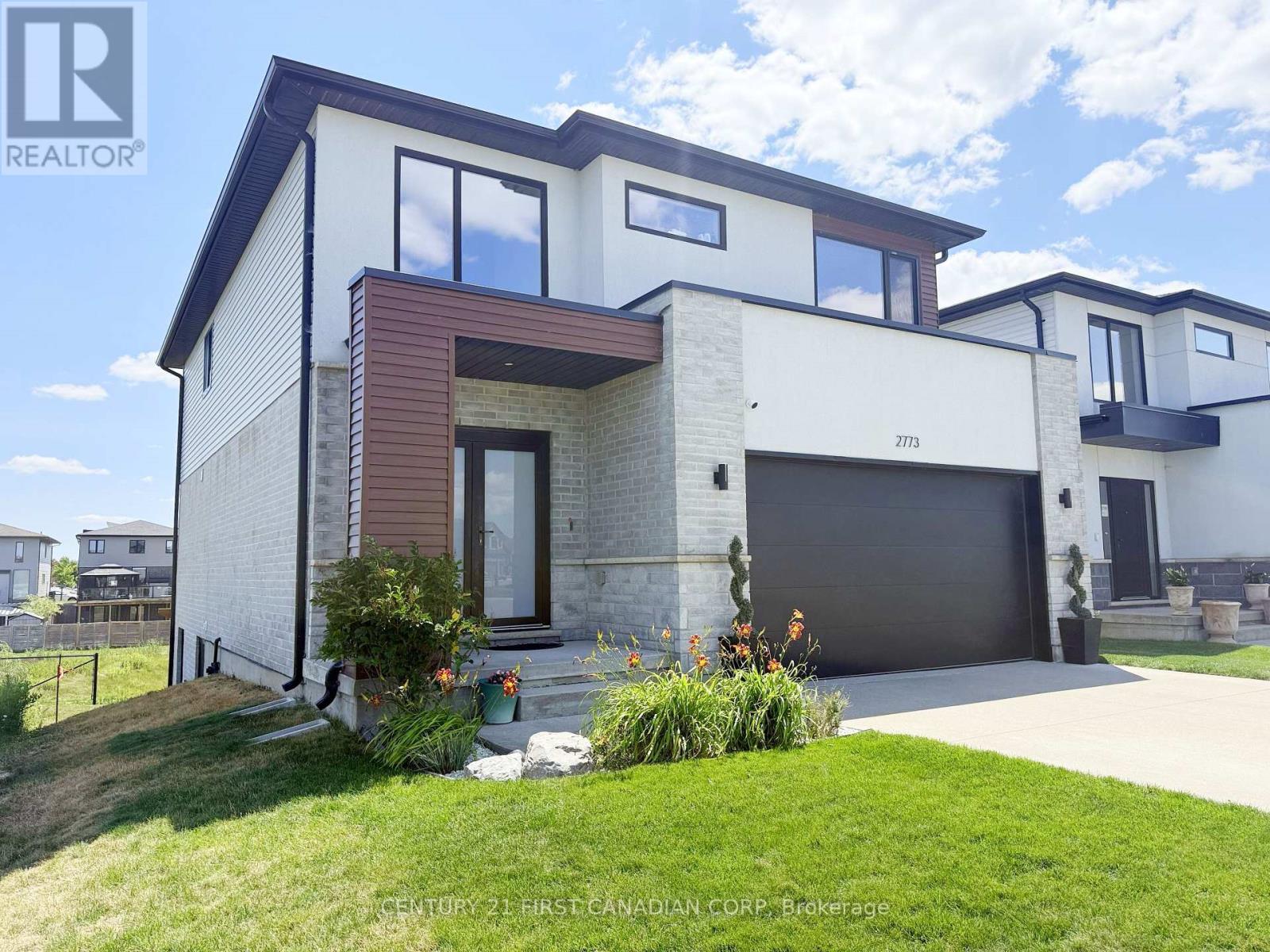 2773 Heardcreek Trail, London North (North S), ON - Outdoor