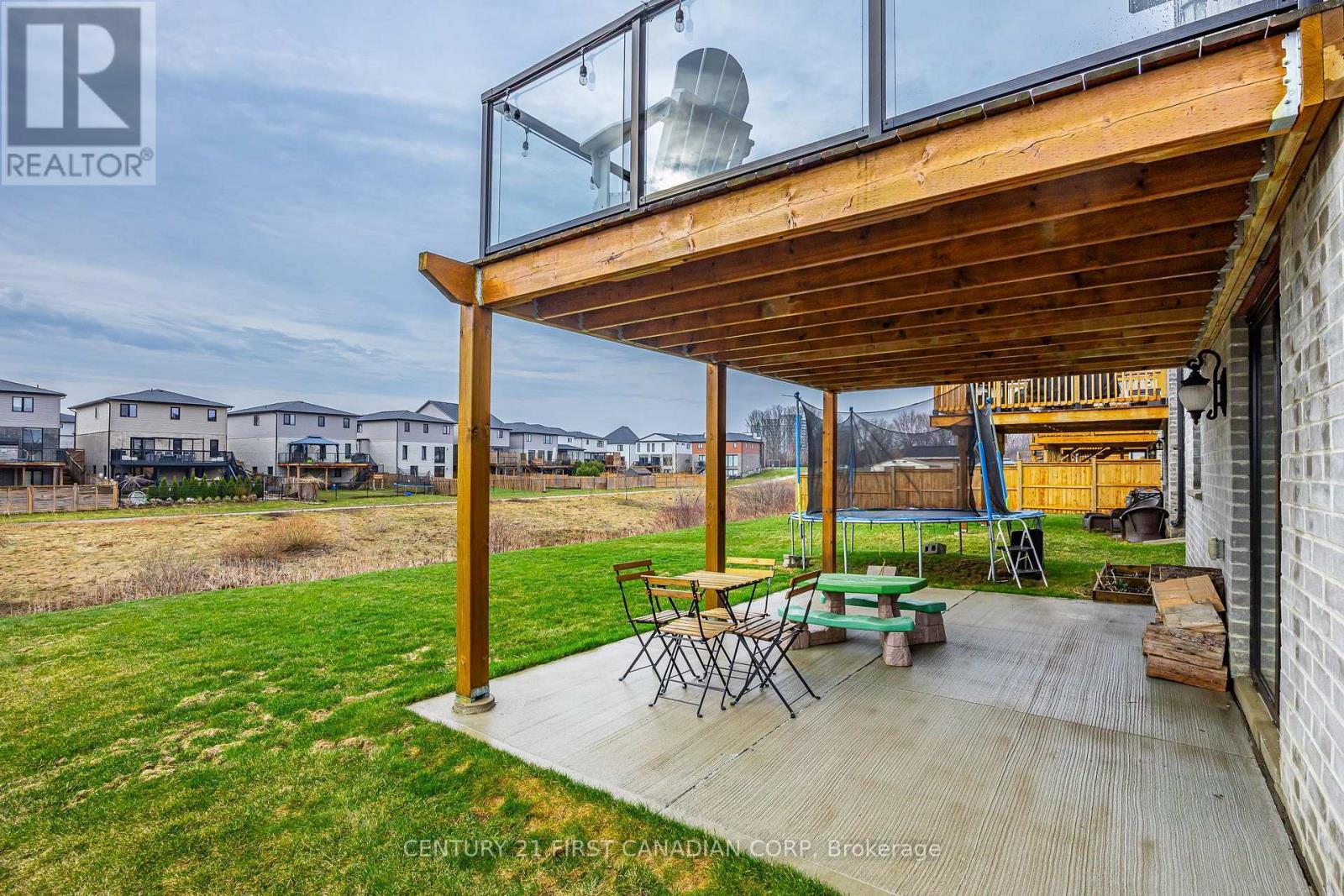 2773 Heardcreek Trail, London North (North S), ON - Outdoor With Deck Patio Veranda With Exterior