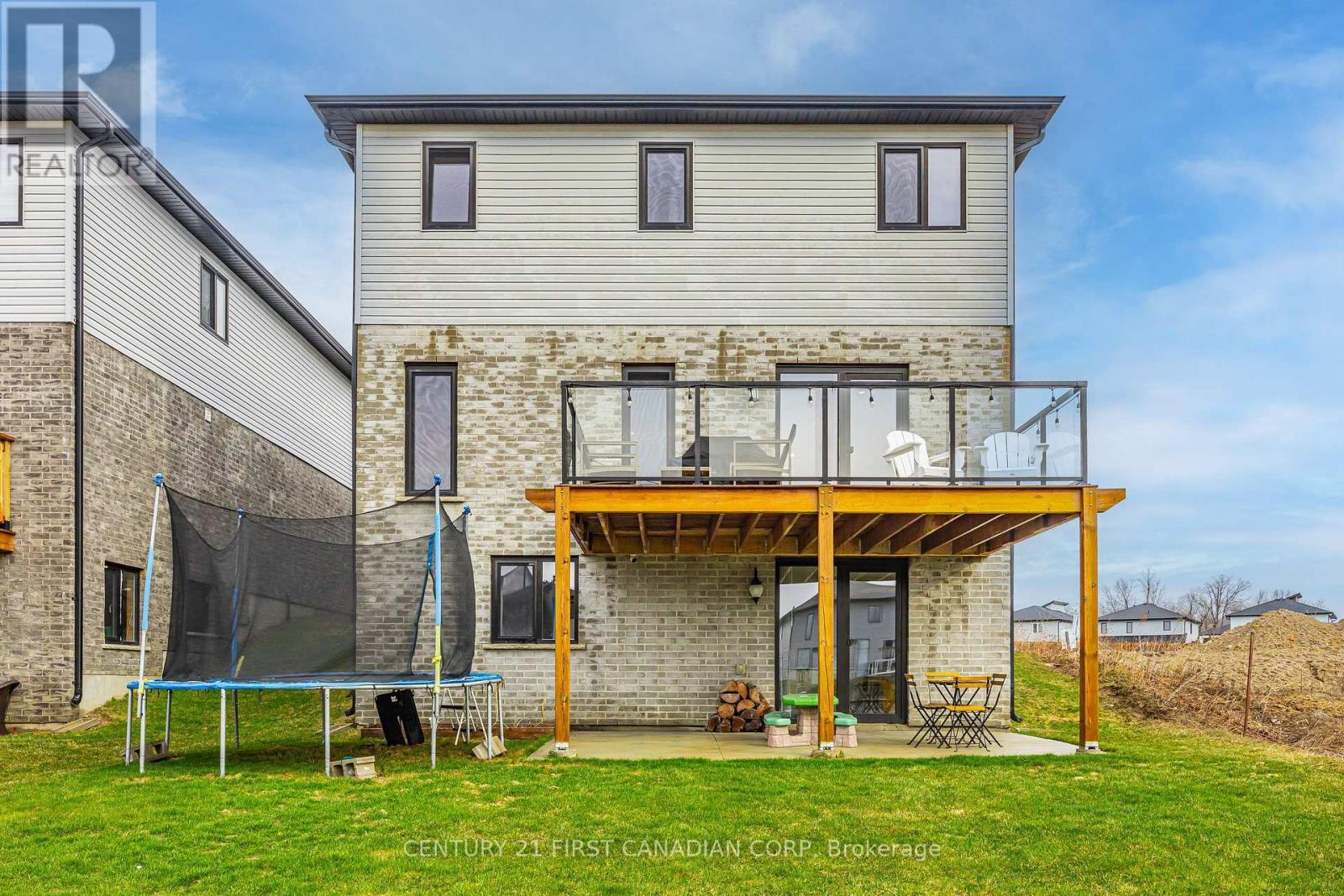 2773 Heardcreek Trail, London North (North S), ON - Outdoor With Deck Patio Veranda With Exterior
