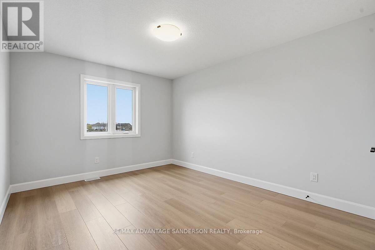 165 Bowman Drive, Middlesex Centre (Ilderton), ON - Indoor Photo Showing Other Room