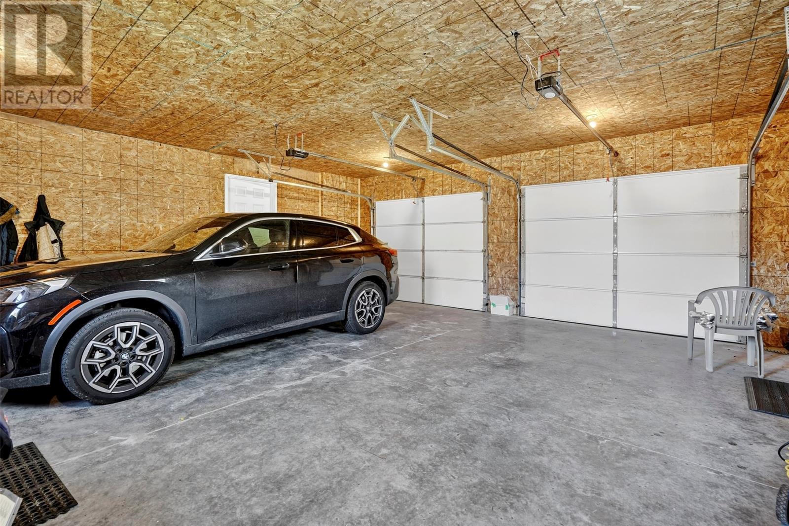 44 North River Road, North River, NL - Indoor Photo Showing Garage