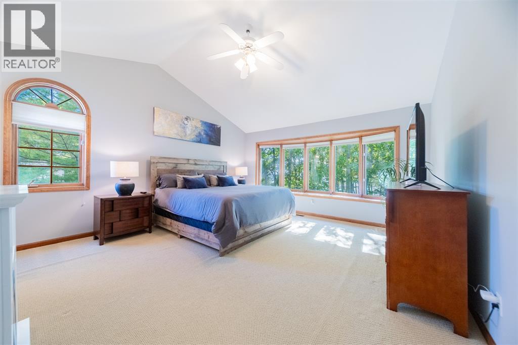 73437 Sandy Beach Drive, Huron County, ON - Indoor Photo Showing Bedroom