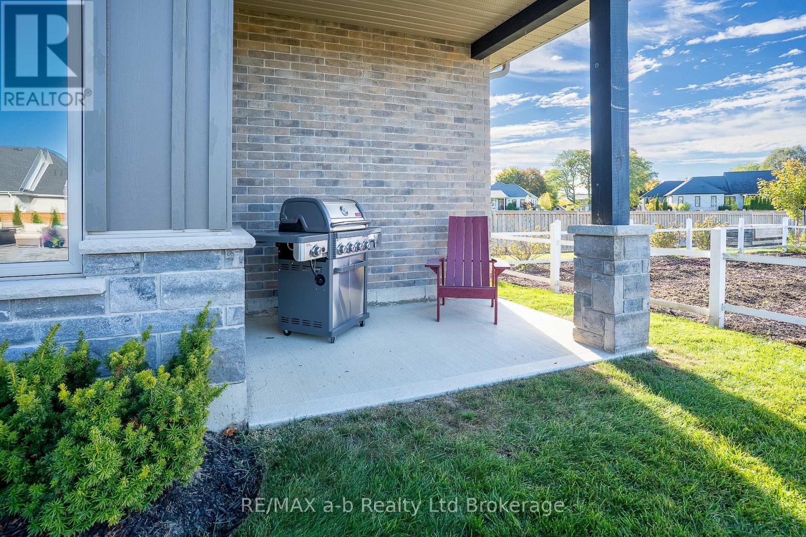60 August Crescent, Norwich (Otterville), ON - Outdoor