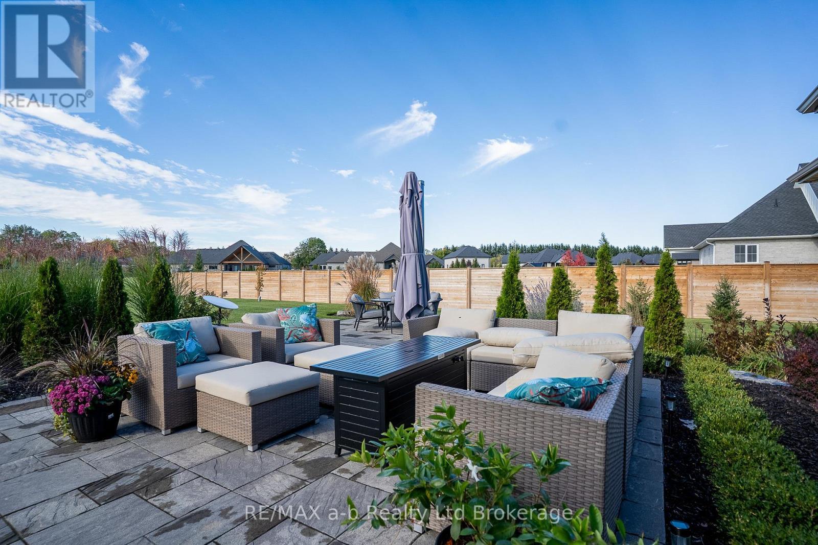 60 August Crescent, Norwich (Otterville), ON - Outdoor With Deck Patio Veranda