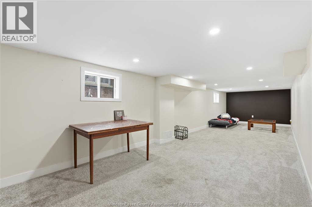 1585 Pillette, Windsor, ON - Indoor
