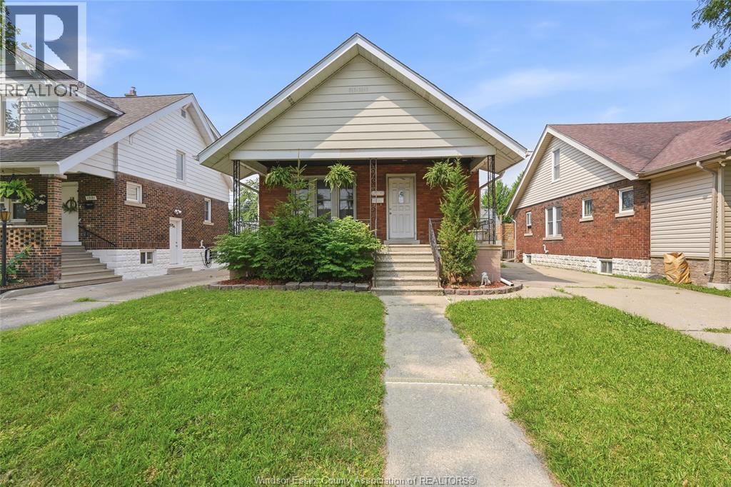 1585 Pillette, Windsor, ON - Outdoor