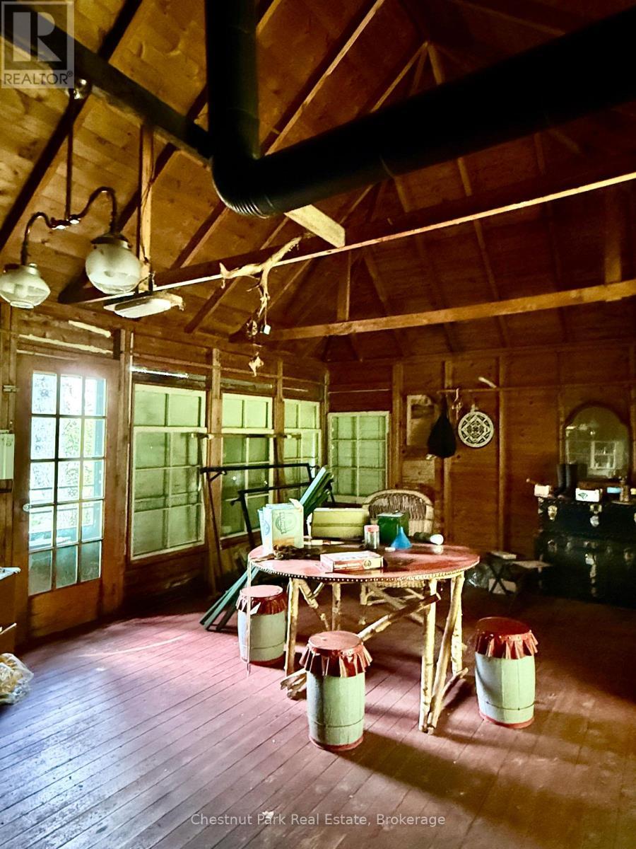 17 Whitefish Lake Apl1582, Algonquin Highlands (Lawrence), ON - Indoor Photo Showing Other Room