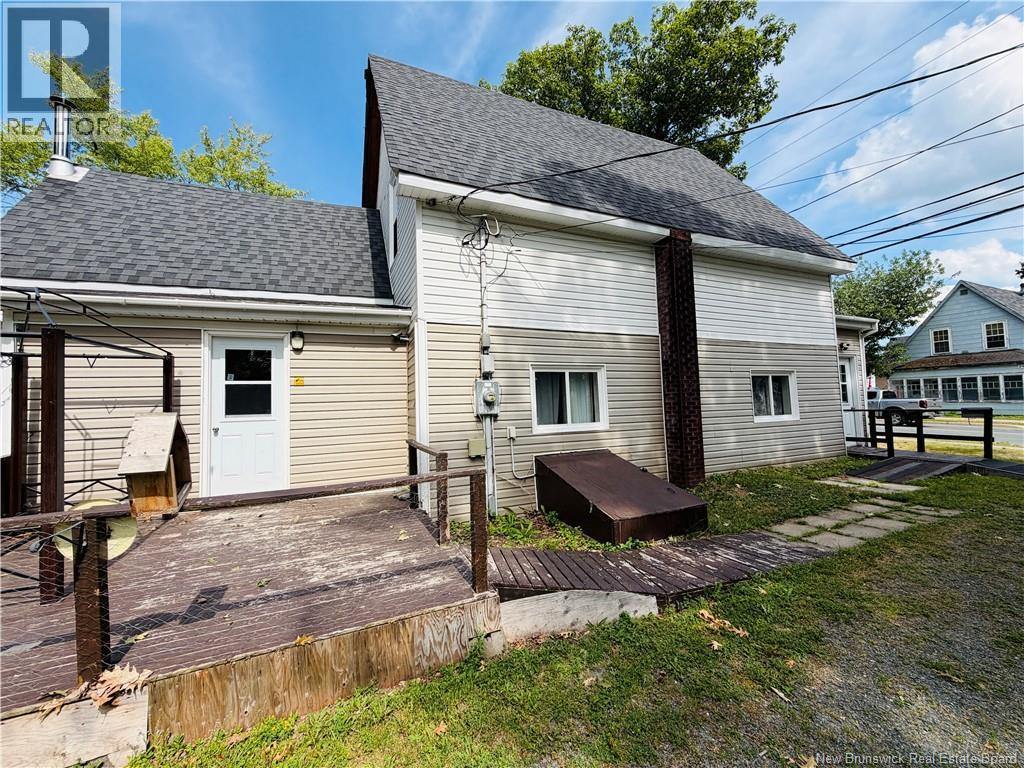 249 Wellington Street, Miramichi, NB - Outdoor