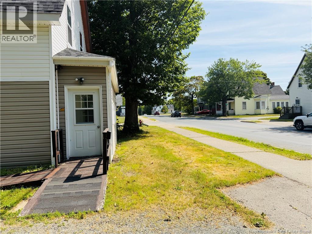 249 Wellington Street, Miramichi, NB - Outdoor