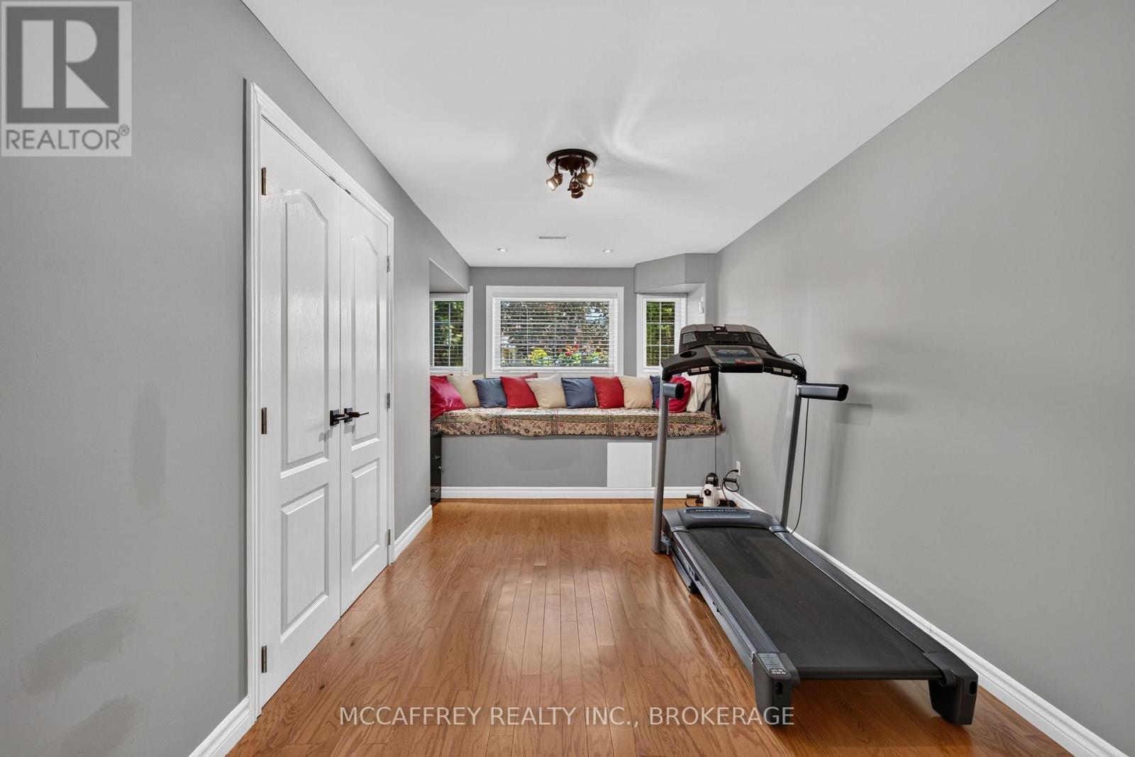 9 Hartwood Crescent, Greater Napanee (Greater Napanee), ON - Indoor Photo Showing Gym Room