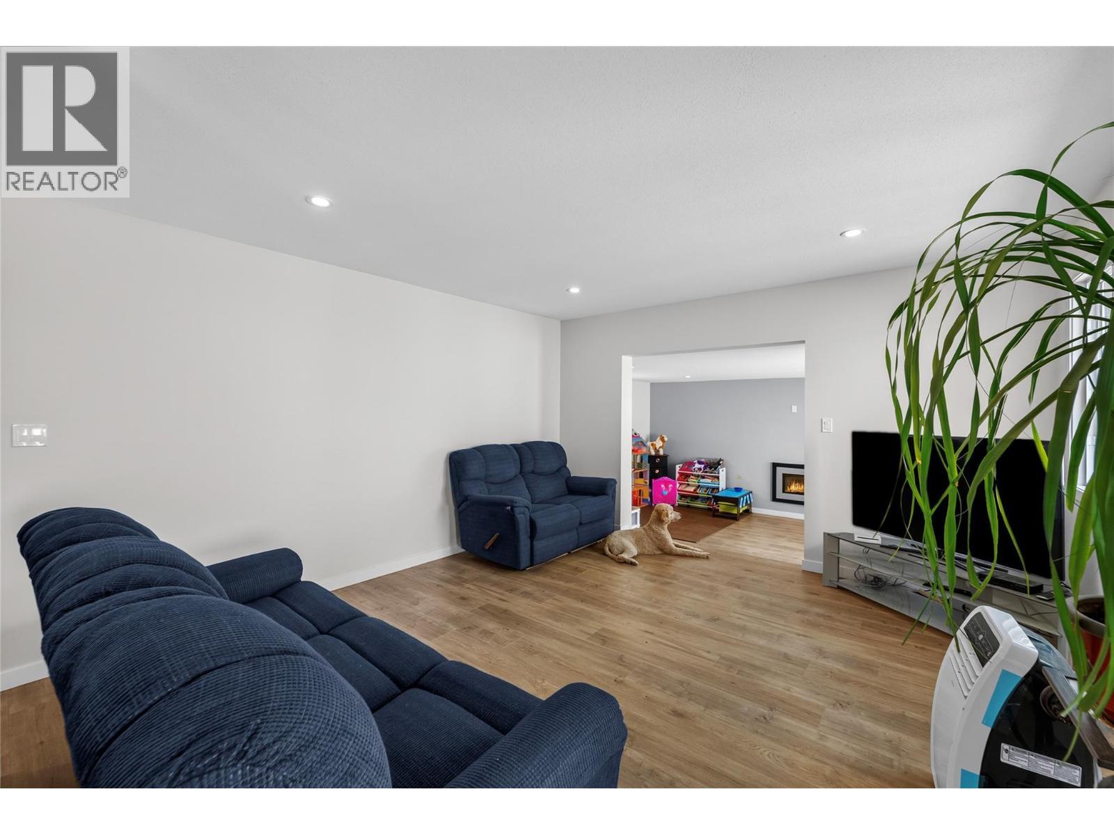 1626 Greig Street, Merritt, BC - Indoor Photo Showing Other Room