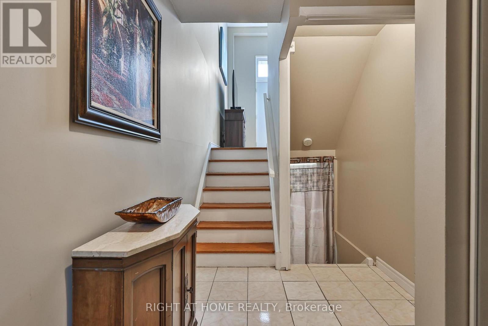 74 - 100 Darras Court, Brampton, ON - Indoor Photo Showing Other Room
