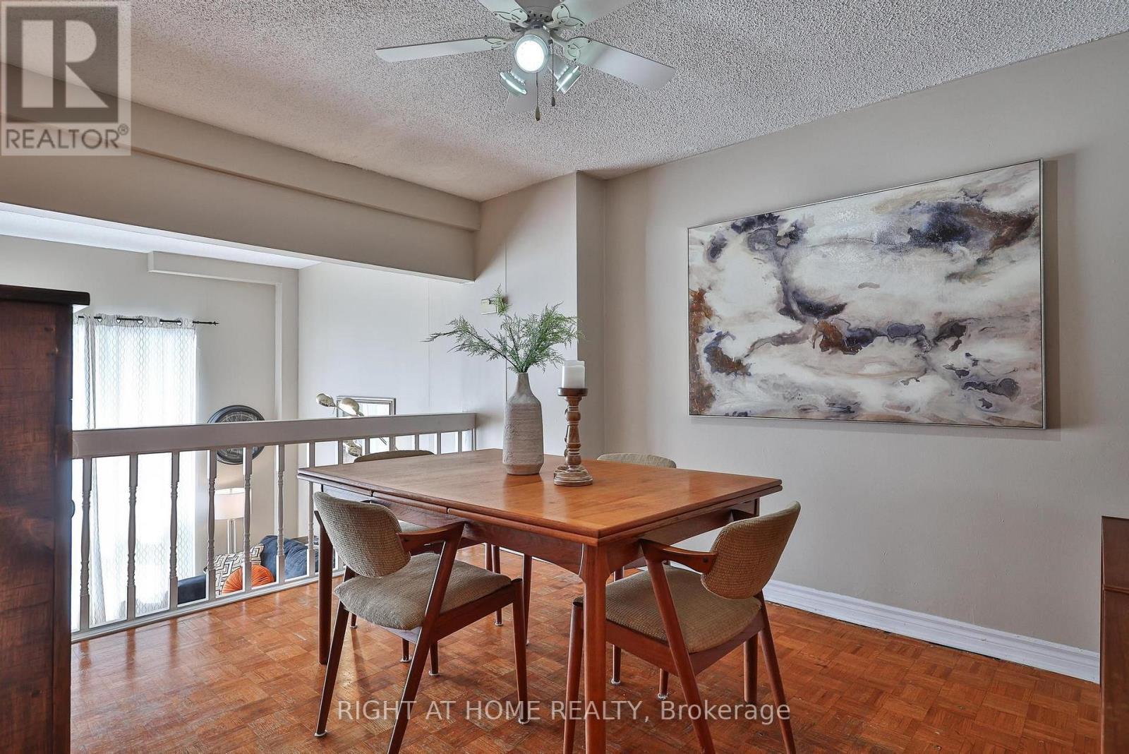 74 - 100 Darras Court, Brampton, ON - Indoor Photo Showing Dining Room