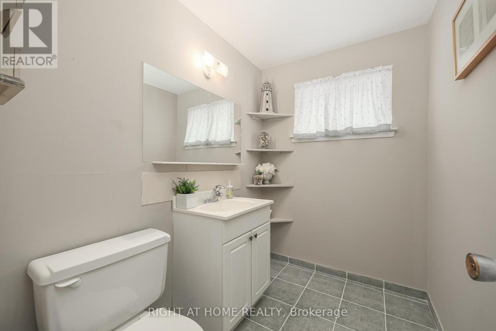 74 - 100 Darras Court, Brampton, ON - Indoor Photo Showing Bathroom