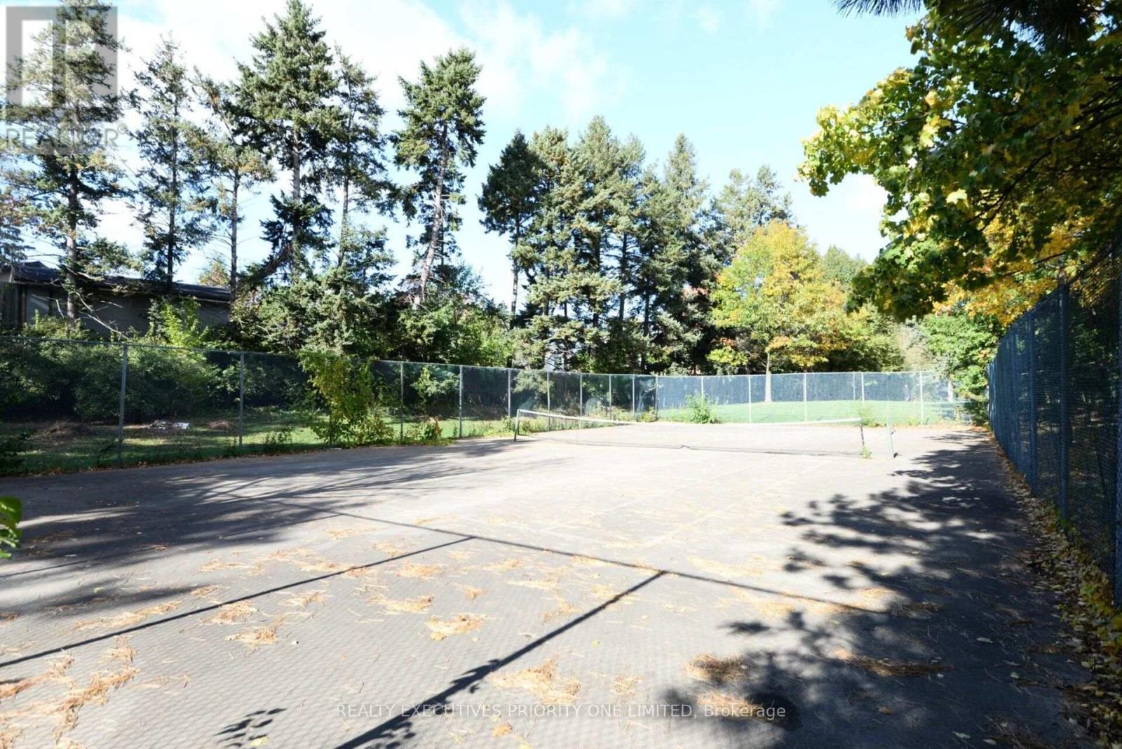 1802 - 10 Martha Eaton Way, Toronto, ON - Outdoor
