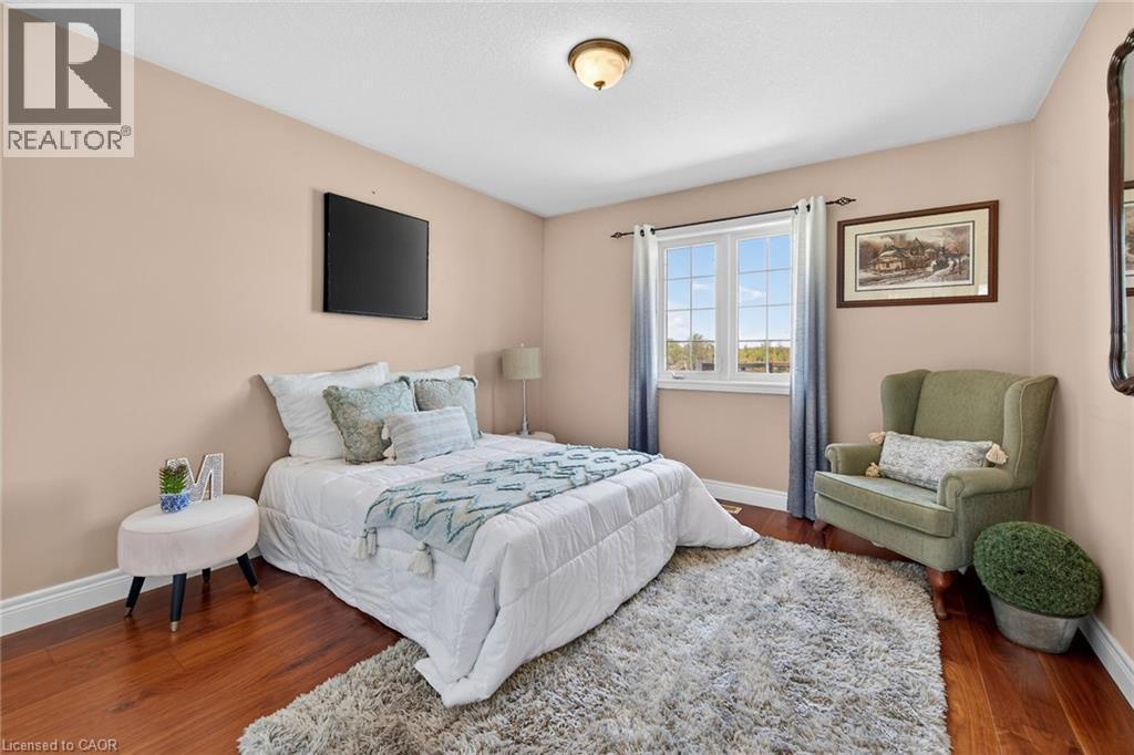 1140 River Road, Cayuga, ON - Indoor Photo Showing Bedroom