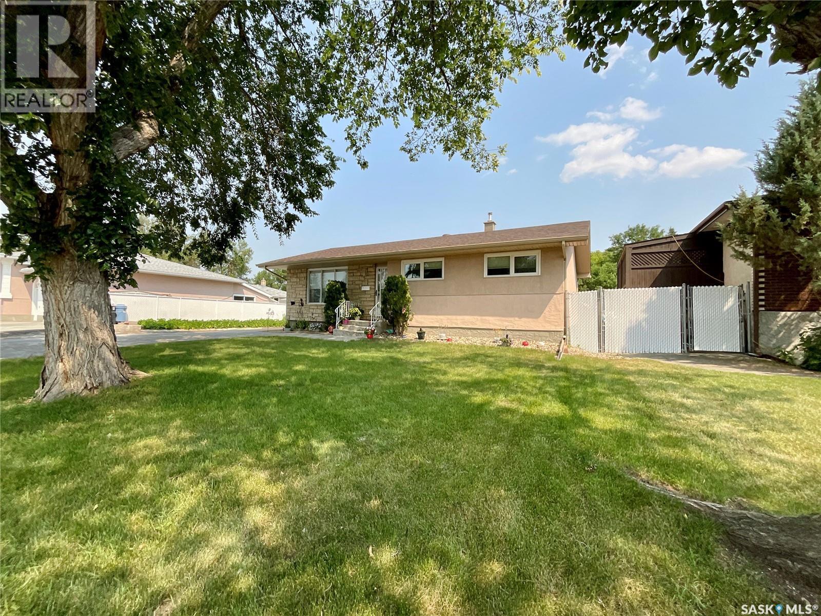 131 Wells Street, Regina, SK - Outdoor