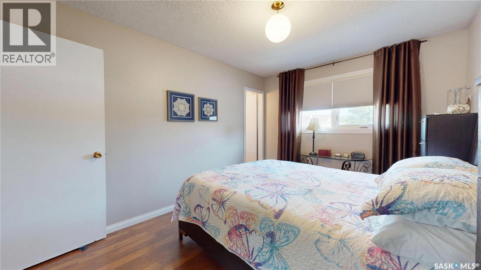 131 Wells Street, Regina, SK - Indoor Photo Showing Bedroom
