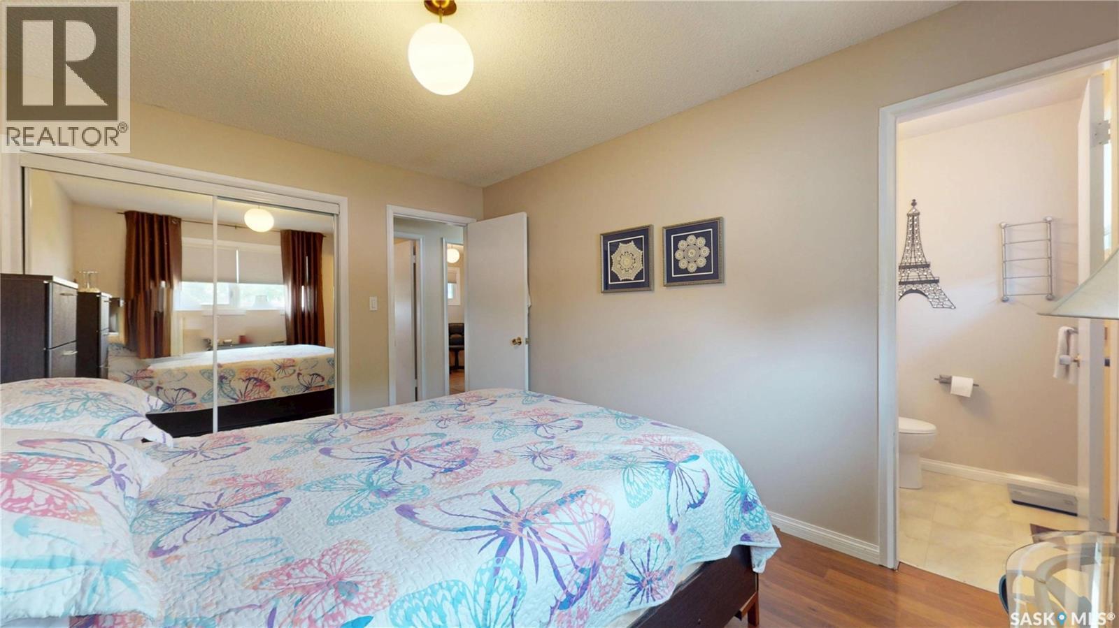 131 Wells Street, Regina, SK - Indoor Photo Showing Bedroom