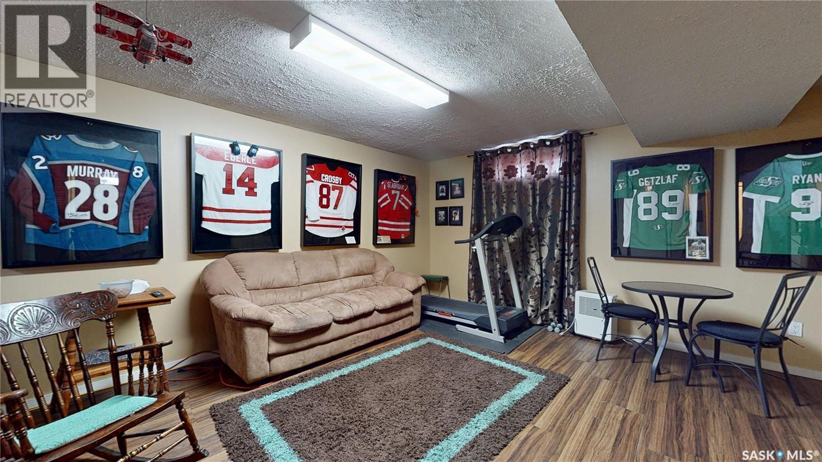 131 Wells Street, Regina, SK - Indoor Photo Showing Other Room