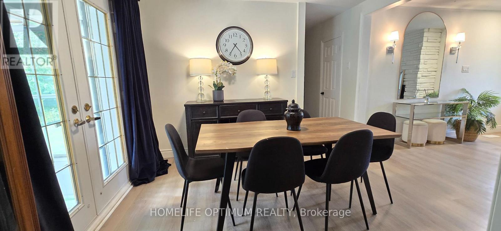 400 Maple Avenue, Halton Hills, ON - Indoor Photo Showing Dining Room
