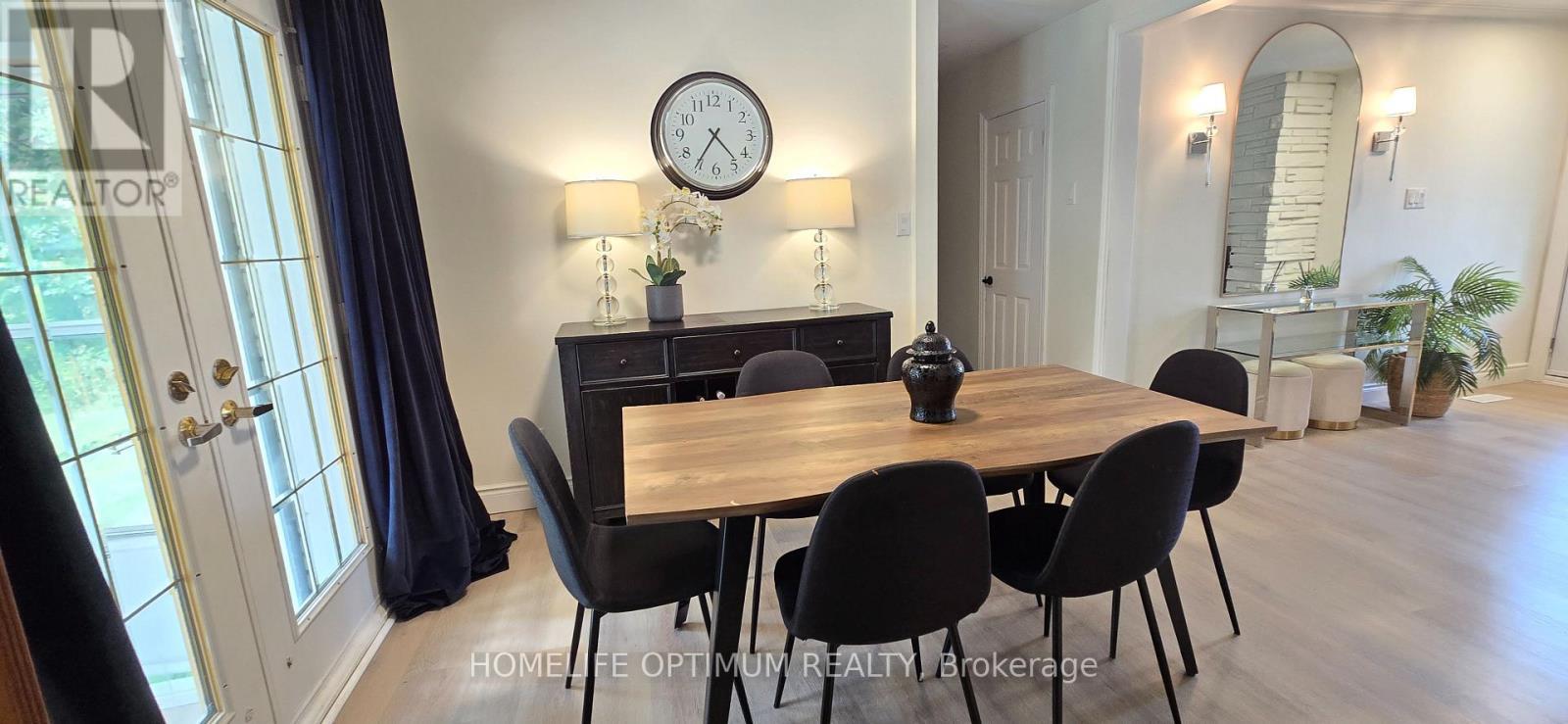 400 Maple Avenue, Halton Hills, ON - Indoor Photo Showing Dining Room