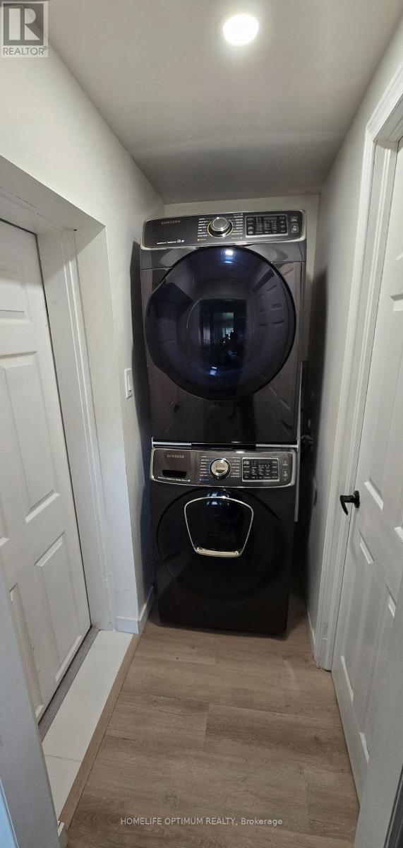 400 Maple Avenue, Halton Hills, ON - Indoor Photo Showing Laundry Room